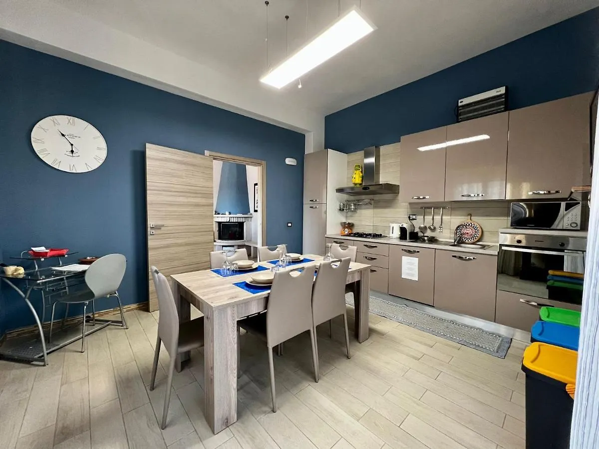 Casa Vacanze Marina di Ragusa Il Gufo e La Civetta apt