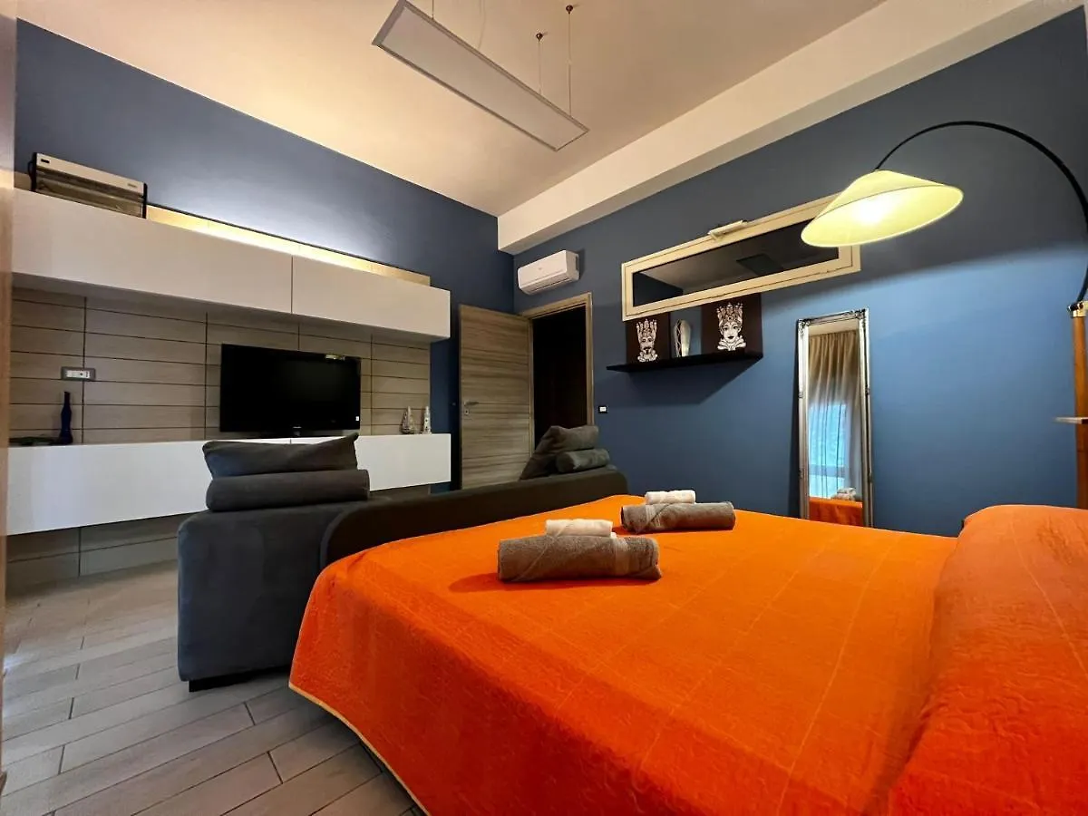 Casa Vacanze Marina di Ragusa Il Gufo e La Civetta apt 0*,